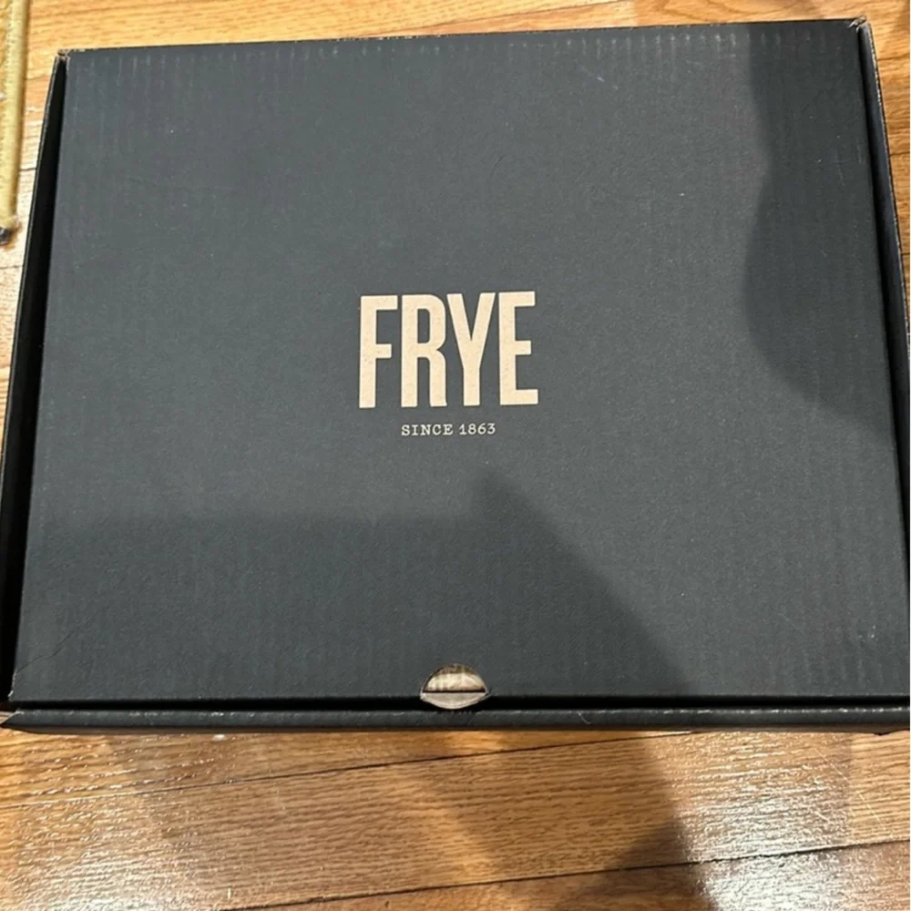 🖤NIB FRYE Veronica Flex Bootie in Antiqued Black🖤 - Picture 7 of 10